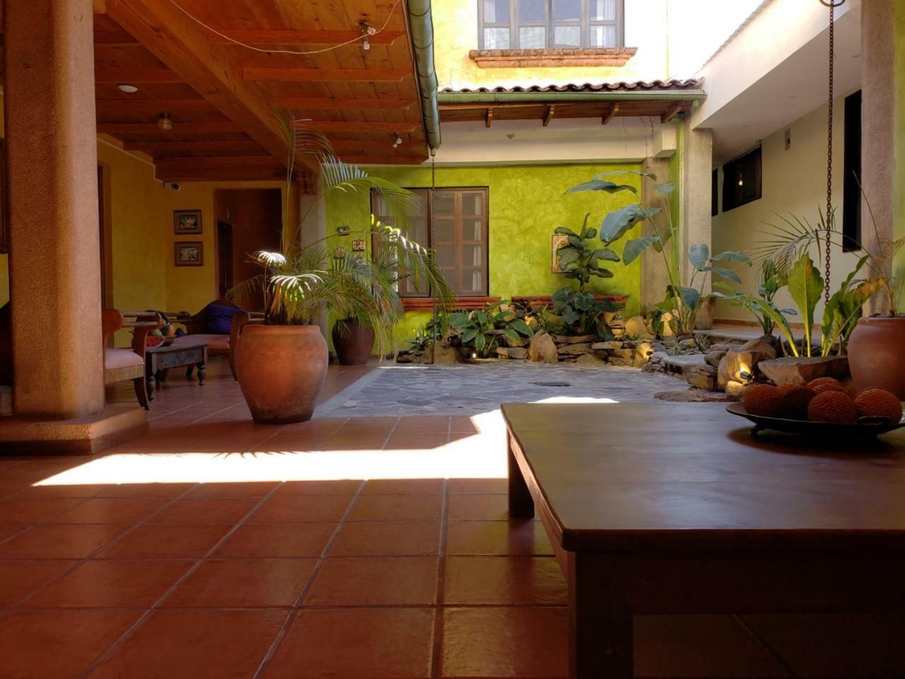 Hotel Villa Antigua San Salvador Exterior photo